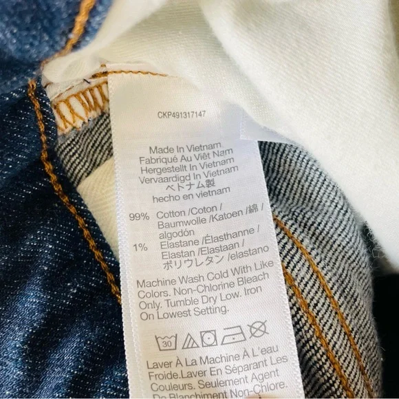 Madewell SIZE 27 TALL CURVY 90s straight high rise jeans in Norman Wash
